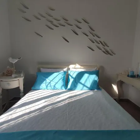 Sea Art House Holiday home *