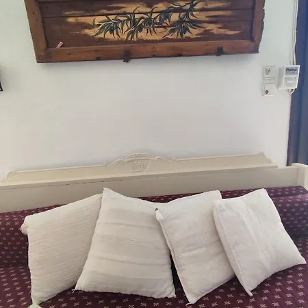 Sea Art House Semesterbostad